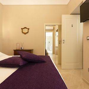 Camera con letto queen size